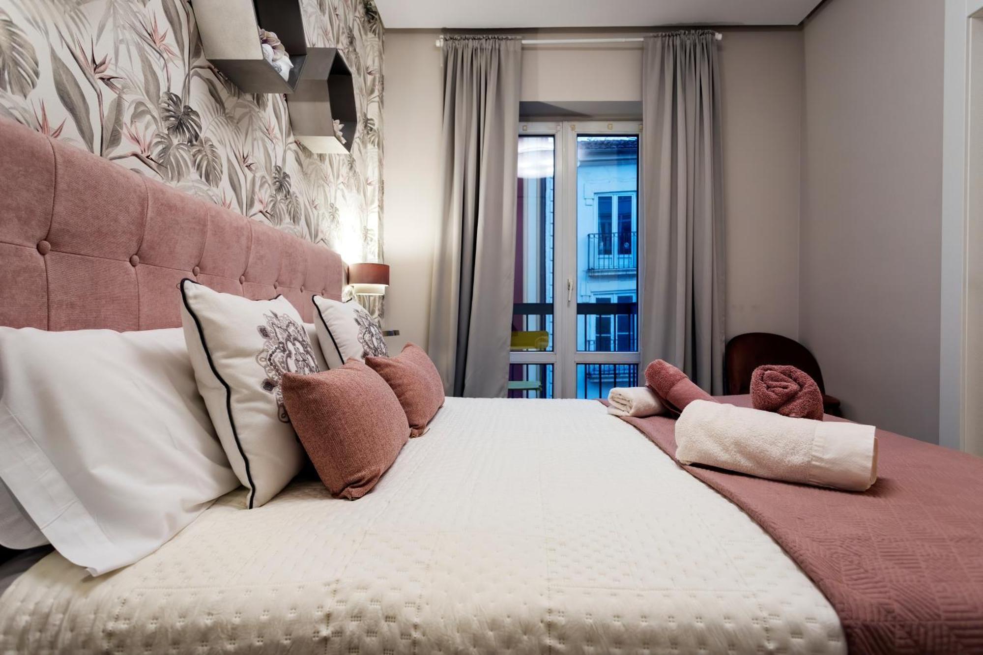 Audrey By Unique Rooms Burgo Εξωτερικό φωτογραφία